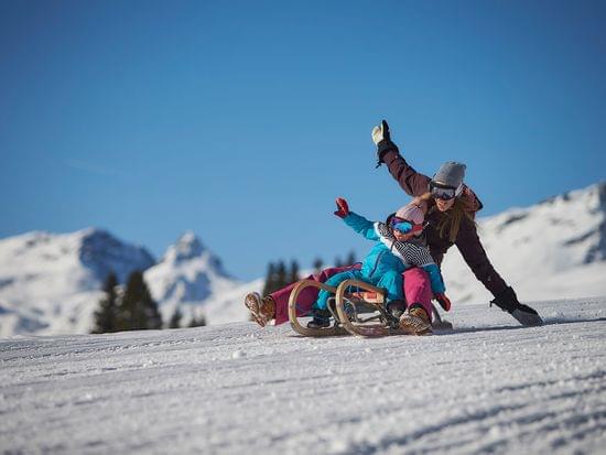 Rodeln-_-Tobogganing.jpg